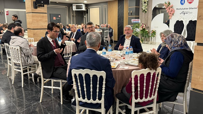 KÖRLER DERNEĞİ’NDE İFTAR GELENEĞİ!